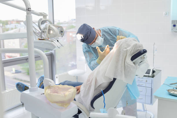 Best Urgent Tooth Repair  in Lowell, AR